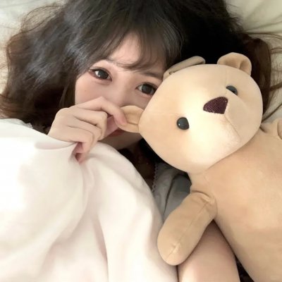 当老牛碰上嫩草 海报